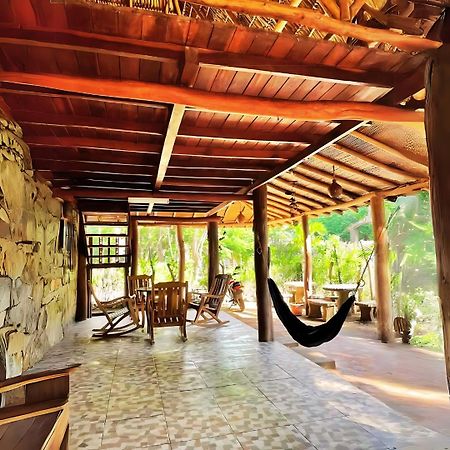 Las Chelitas Popoyo Beach Club Extérieur photo